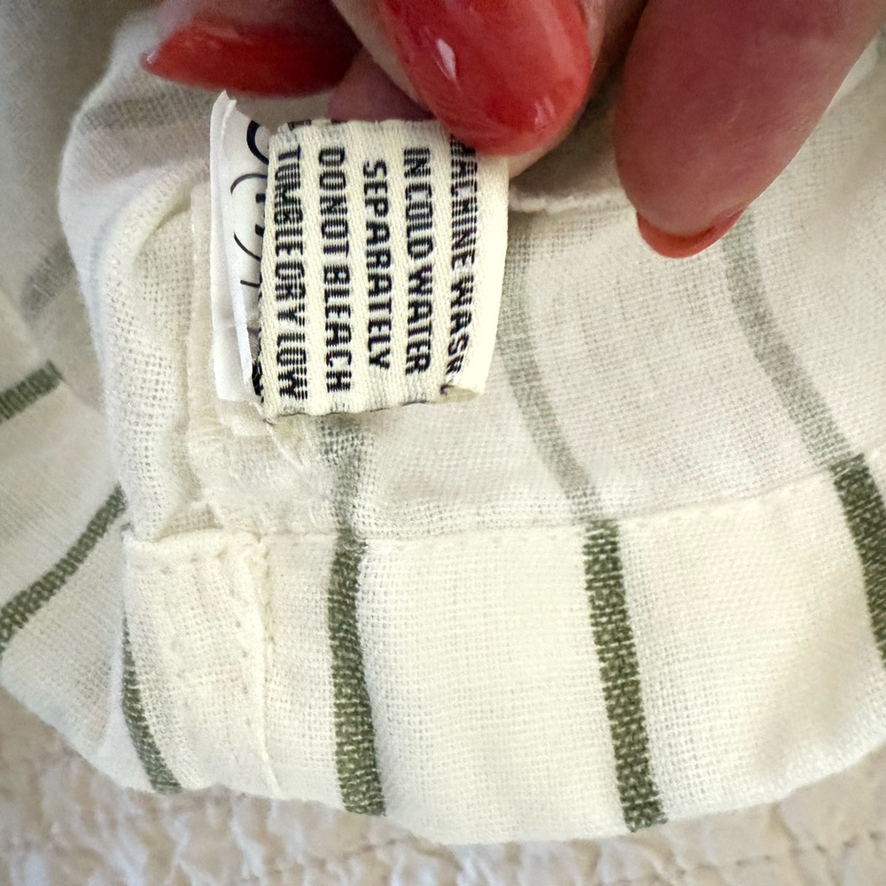 Sim &‎ Sam Pull on Green Striped Linen Women's Shorts - Picture 6 of 6